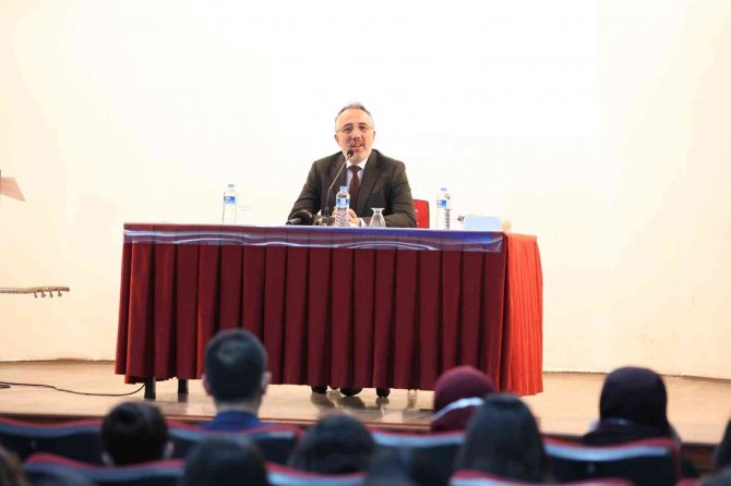 Başkan Savran, Öğrenciler İle Buluştu