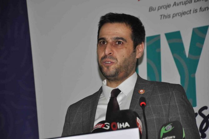 Afyonkarahisar’da Göçmenlere Yönelik ‘Yerelde Uyum Buluşmaları’ Toplantısı