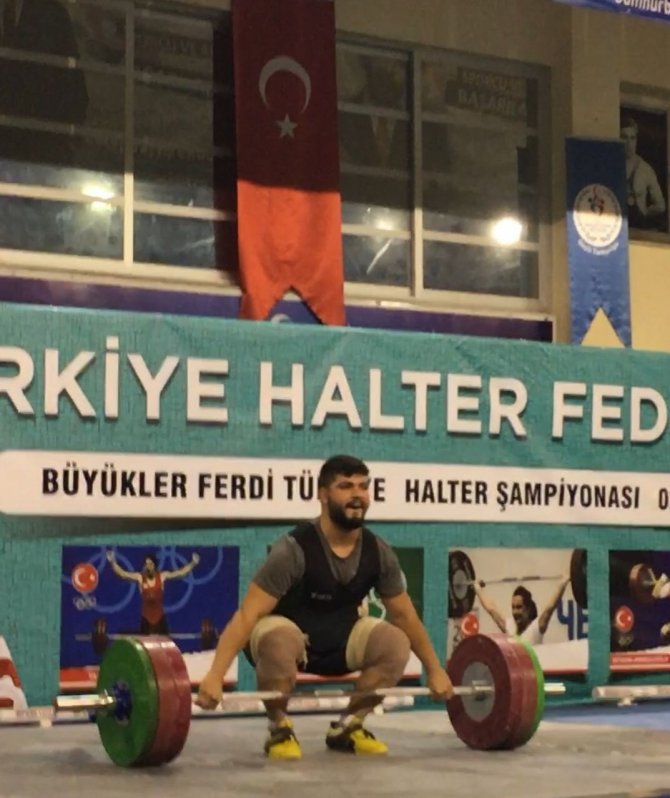 Pamukkaleli Halterci Türkiye 3. Oldu