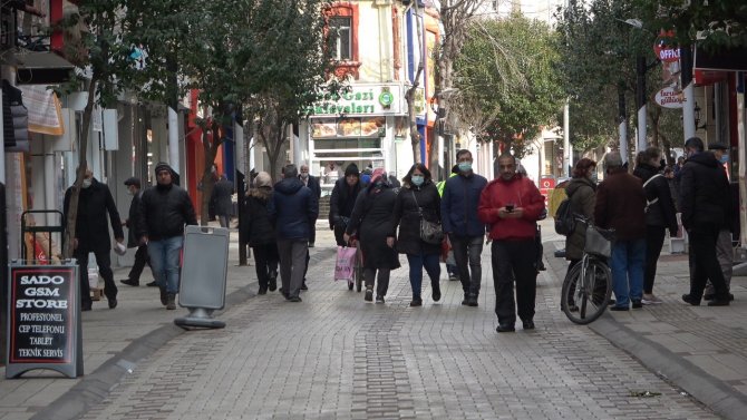 Vakaların En Çok Arttığı O İlde Maskesiz Gezen Vatandaşlar ’Pes’ Dedirtti