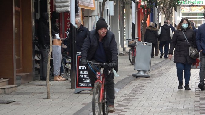 Vakaların En Çok Arttığı O İlde Maskesiz Gezen Vatandaşlar ’Pes’ Dedirtti