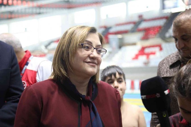 Şahin: “Gaziantep Modeli Size Deniz Olmadan Da Yüzme Şampiyonu Nasıl Olunacağını Gösterir”