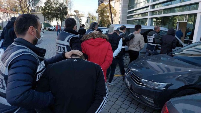 26 Yaşındaki Gencin Tuzağa Düşürülerek Öldürülmesinde 6 Kişi Tutuklandı