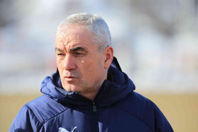 Çalımbay: “Forvet Sıkıntısı Yaşıyoruz”