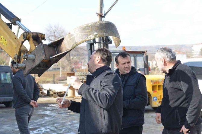 Atölyeler Üretiyor, Belediye Tasarruf Ediyor