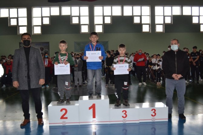 Tatilde Spor Yaparak Kazandılar