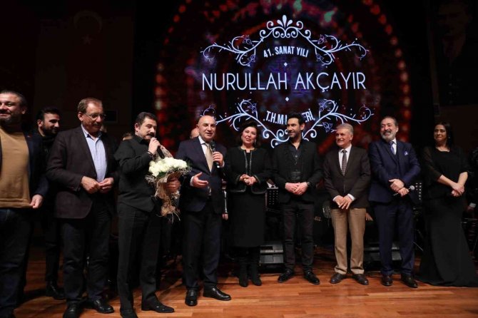 Nurullah Akçayır, 41. Sanat Yılını Keçiören’deki Konseriyle Kutladı