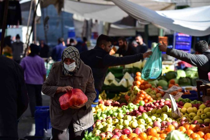 Soğuk Hava Sebzeleri Yaktı, Fiyatlar Yüzde 50 Arttı