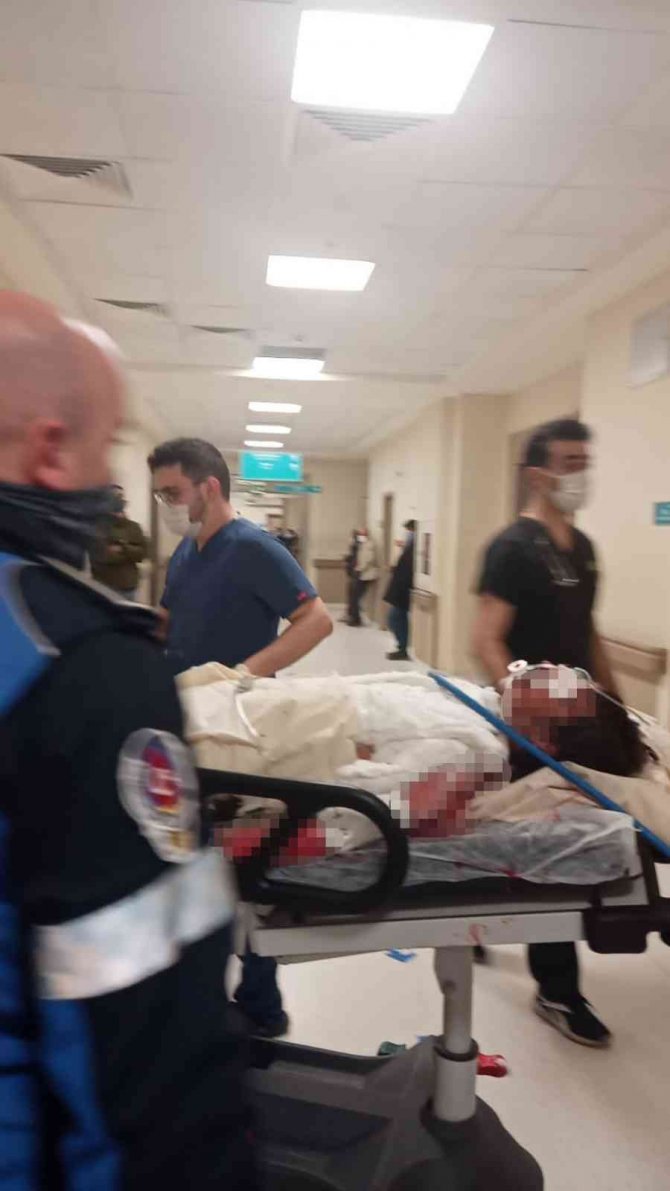 Üsküdar’da Meydana Gelen Doğal Gaz Patlamasında Yaralanan Vatandaşın Tedavisi Yanık Ünitesinde Sürüyor