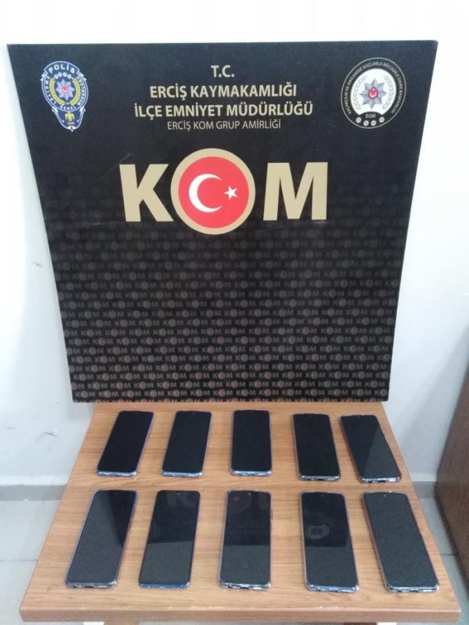 Van’da Gümrük Kaçakçılığı Operasyonu