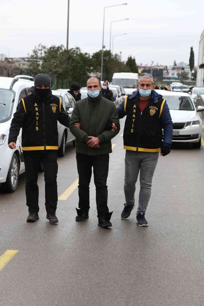 68 Bin Euro’yu Çalmak İsterken Yakalandı