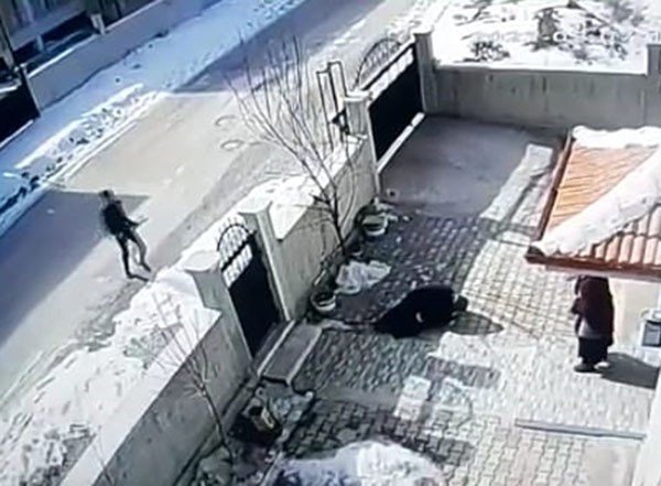 Boşanma Aşamasındaki Eşi Ve Kayınvalidesini Böyle Kurşunladı