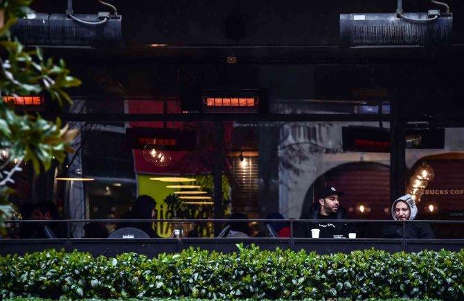 Restoran Ve Kafelerde Açılan Isıtıcı Maliyetleri Müşteriye Yükleniyor
