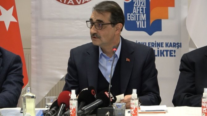 Bakan Dönmez: “Isparta’da Faturaların Tahsilatını 1 Ay Süre İle Erteliyoruz”