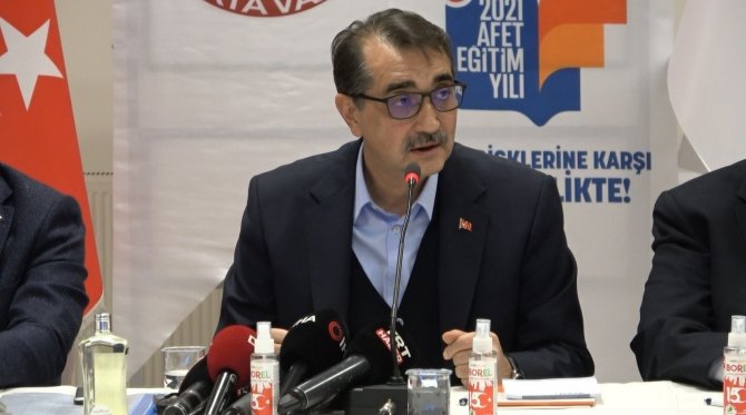 Bakan Dönmez: “Isparta’da Faturaların Tahsilatını 1 Ay Süre İle Erteliyoruz”