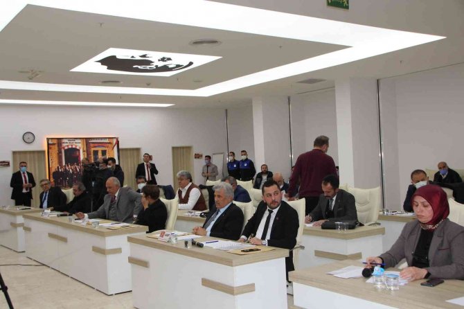 İ̇yi̇ Parti İle Ak Parti Arasında ’Üç Maymun’ Tartışması