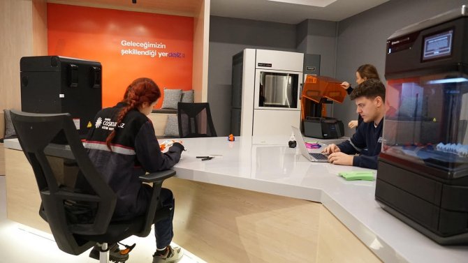 Bursa’da Katmanlı Üretim Eğitim Ve Deneyim Merkezi Faaliyete Geçti