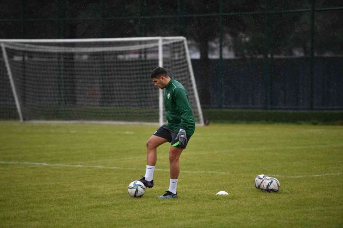 Bursaspor’da Yılport Samsunspor Maçı Hazırlıkları Devam Ediyor