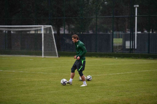 Bursaspor’da Yılport Samsunspor Maçı Hazırlıkları Devam Ediyor