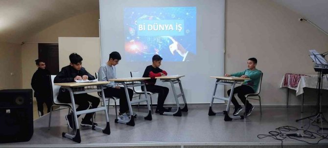 Öğrencilerin Ara Dönem Kampı Sona Erdi