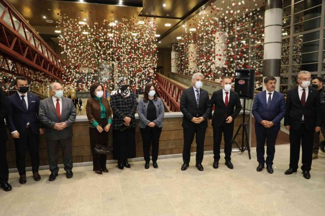 Erzincan Kültür Ve Sanat Günleri’nin Açılış Galası Yapıldı
