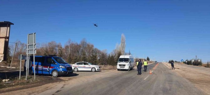 Jandarmadan Helikopterli Trafik Denetimi