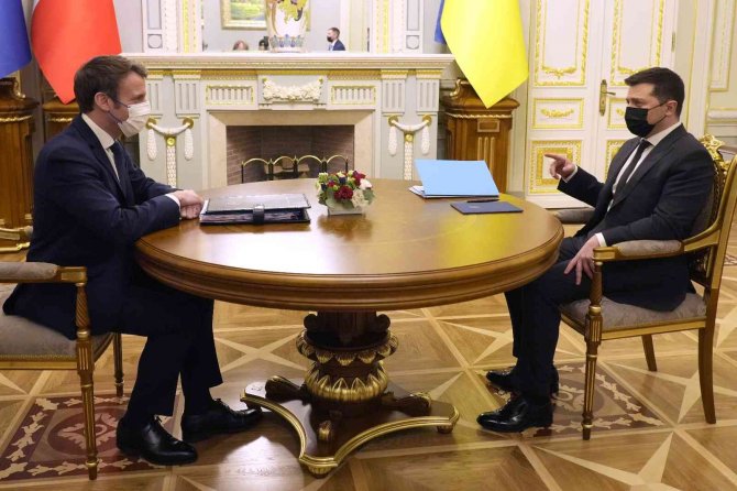 Macron-zelenskiy Görüşmesi Başladı