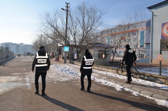 İ̇çişleri Bakanlığı Koordinesince Yurt Genelinde “Güvenli Eğitim Uygulaması” Gerçekleştirildi