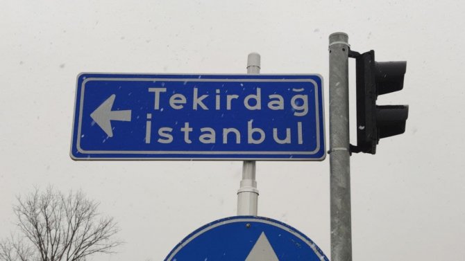 Kar, Tekirdağ’a Giriş Yaptı, İ̇stanbul’a Doğru İlerliyor