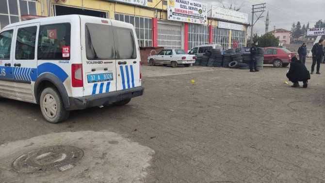 Kavga Ettiği Şahsın Dükkanına Kurşun Yağdırdı