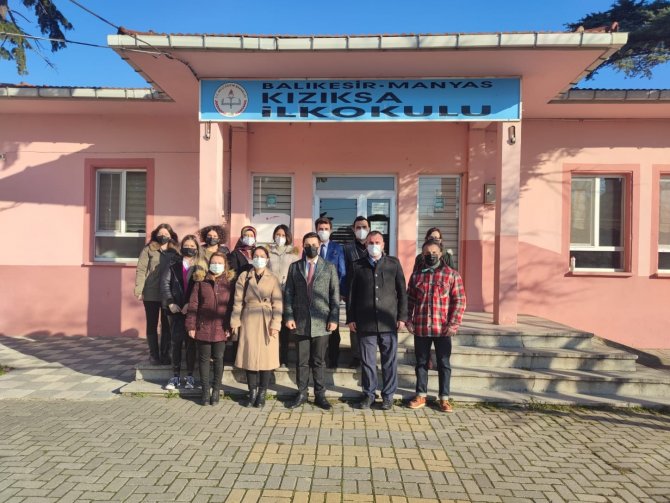 Kaymakam Çelik’ten Kızıksa İlk Ve Orta Okuluna Ziyaret