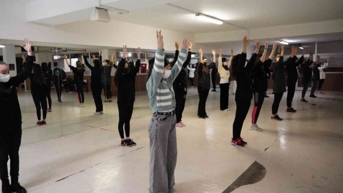 Keçiören’de 12 Branşta Konservatuvar Eğitimi