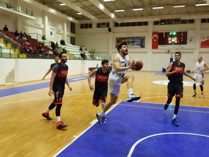 Dokuma Spor 5’te 5 Yaptı