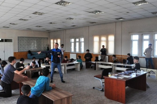 Kütahya’da Öğrencilere Afet Farkındalık Eğitimi