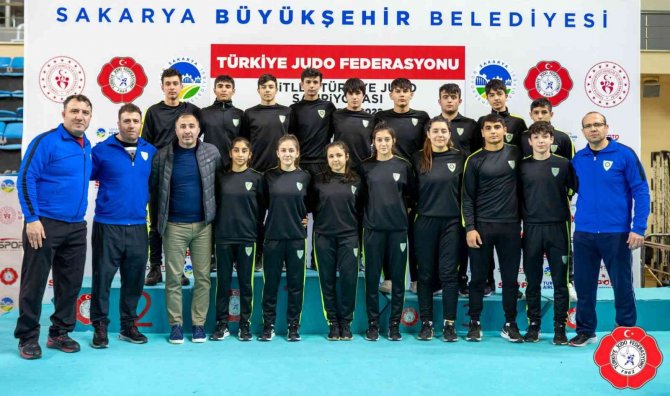 Manisalı Judocular Sakarya’da Madalyaları Topladı
