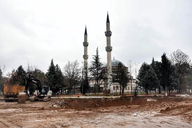 Yenişehir’e Yapılacak Yeni Okulun İnşaatı Başladı