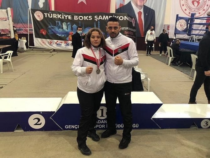 Aydınlı Sporcular Madalyaları Topladı