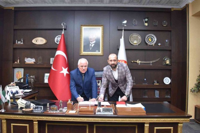 Soma Belediyesinde En Düşük Maaş 5 Bin 432 Tl Oldu