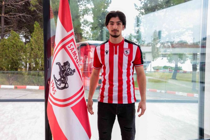 Samsunspor Ensar Arslan İle 3,5 Yıllık Sözleşme İmzaladı