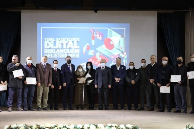 Eğitimi Tamamlayan Basın Mensupları Sertifikalarını Aldı