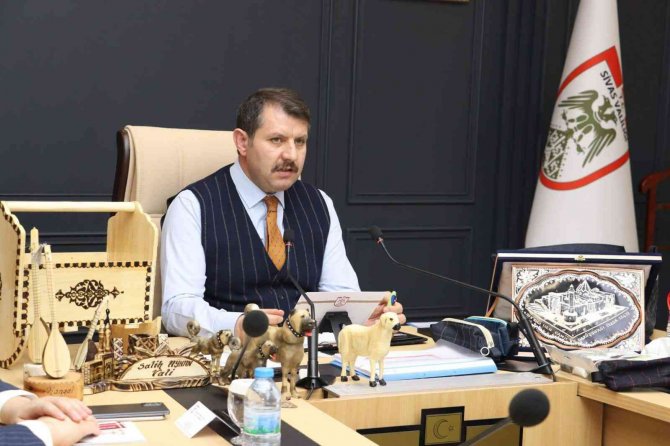 Ayhan: “Kursiyer Sayımız Sürekli Artmalı”