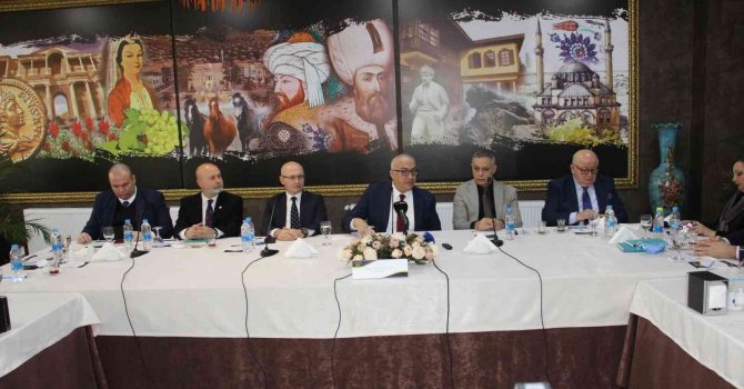 Manisa Cbü’de Rektör Ataç 2021 Yılını Değerlendirdi, Yeni Projeleri Anlattı