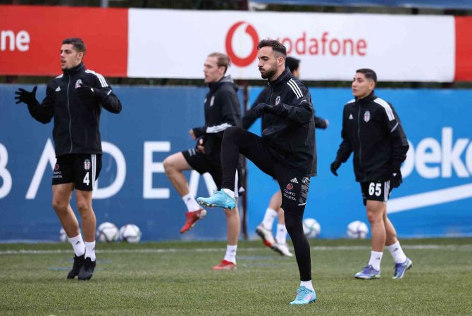 Beşiktaş, Göztepe Maçı Hazırlıklarını Tamamladı
