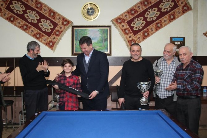 Akyazı Belediyesi Bilardo Turnuvası Tamamlandı