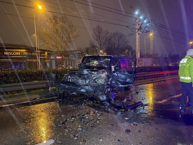 Bursa’da Alkollü Sürücülerin Karıştığı Zincirleme Kazada 1 Kişi Öldü, 1 Kişi Yaralandı