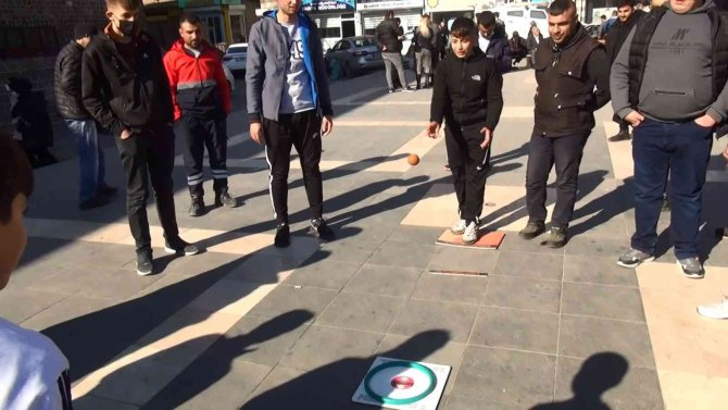 Diyarbakır’da Türkiye’nin Yerli Ve Milli Sporu ‘Hemsball’ Tanıtımı Yapıldı