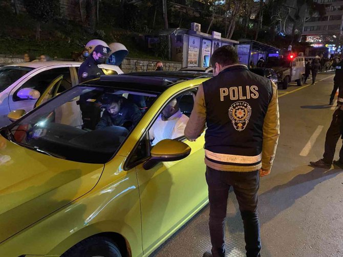 Kadıköy’de Helikopter Destekli Yeditepe Huzur Uygulaması