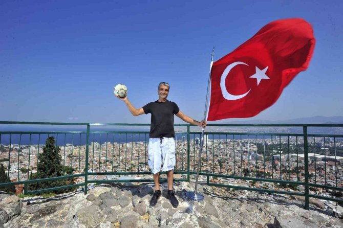 İ̇zmir, Namık Dalgakıran’ı Milli Takıma Uğurladı
