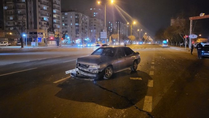 Kayseri’de Zincirleme Kaza: 1 Yaralı