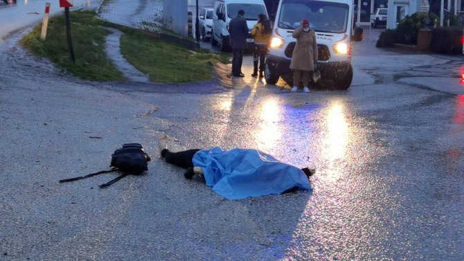 Bursa’da Otomobilin Çarptığı Kadın Hayatını Kaybetti.